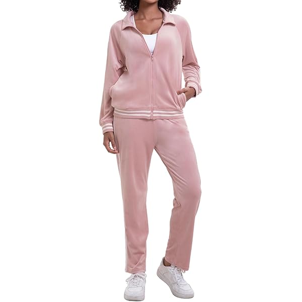 Amazon.com: Women's 2 Piece Velour Tracksuit Set Heart Print Long